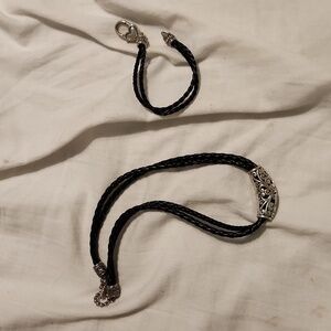 Necklace‎ and bracelet
